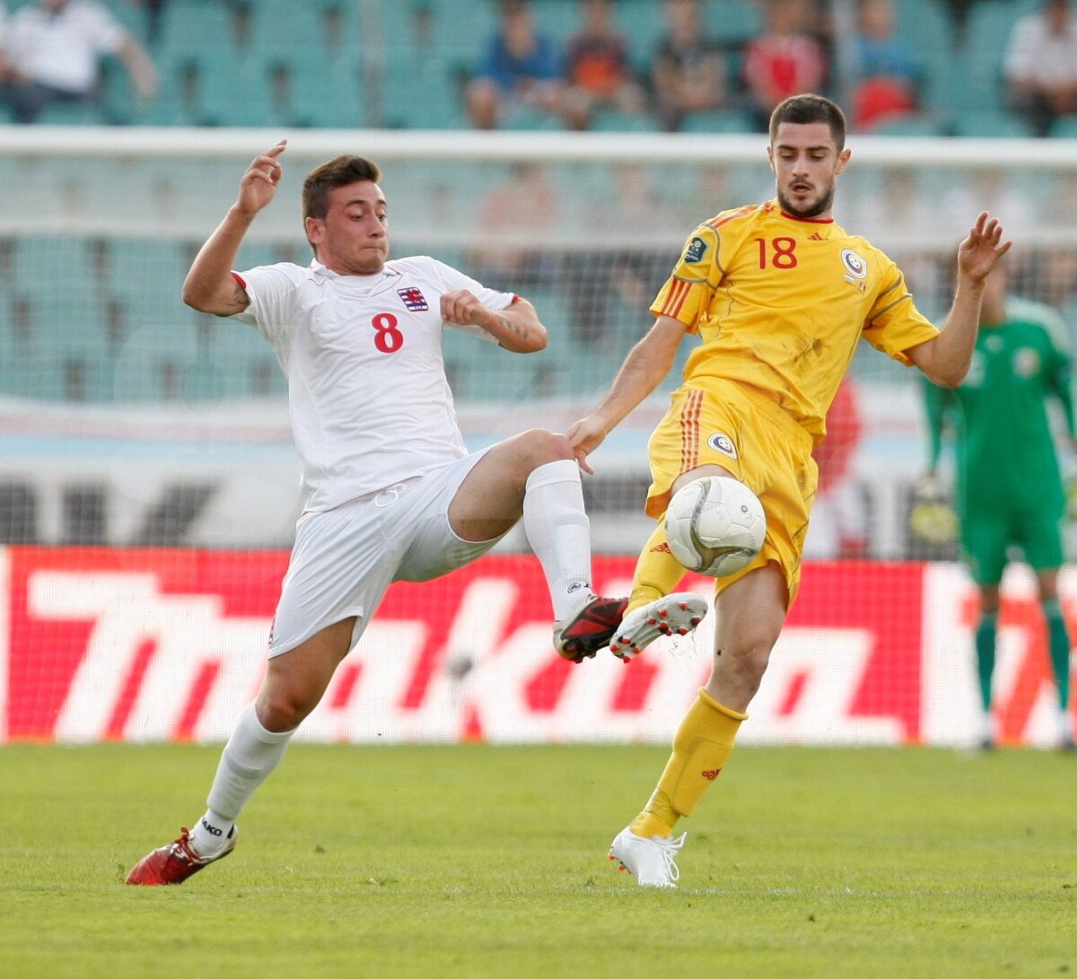 România învinge în Luxemburg, 2-0, prin "dubla" lui Torje