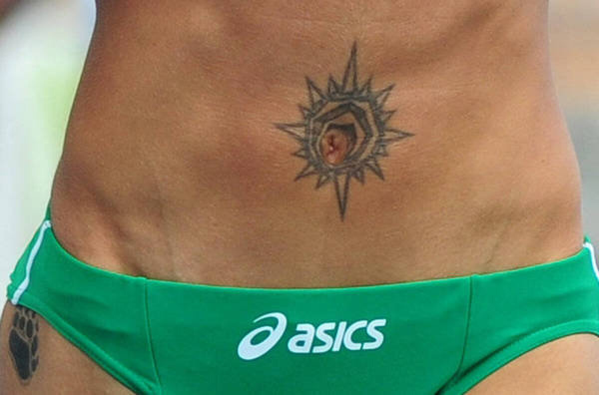 FOTO Atleta bulgară Ivet Lalova a impresionat la CM de la Daegu prin tatuajele sale