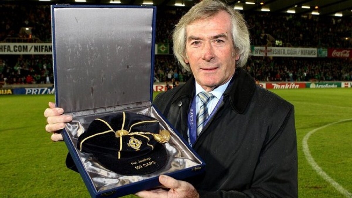 Hagi a fost "încoronat" de FRF ;)