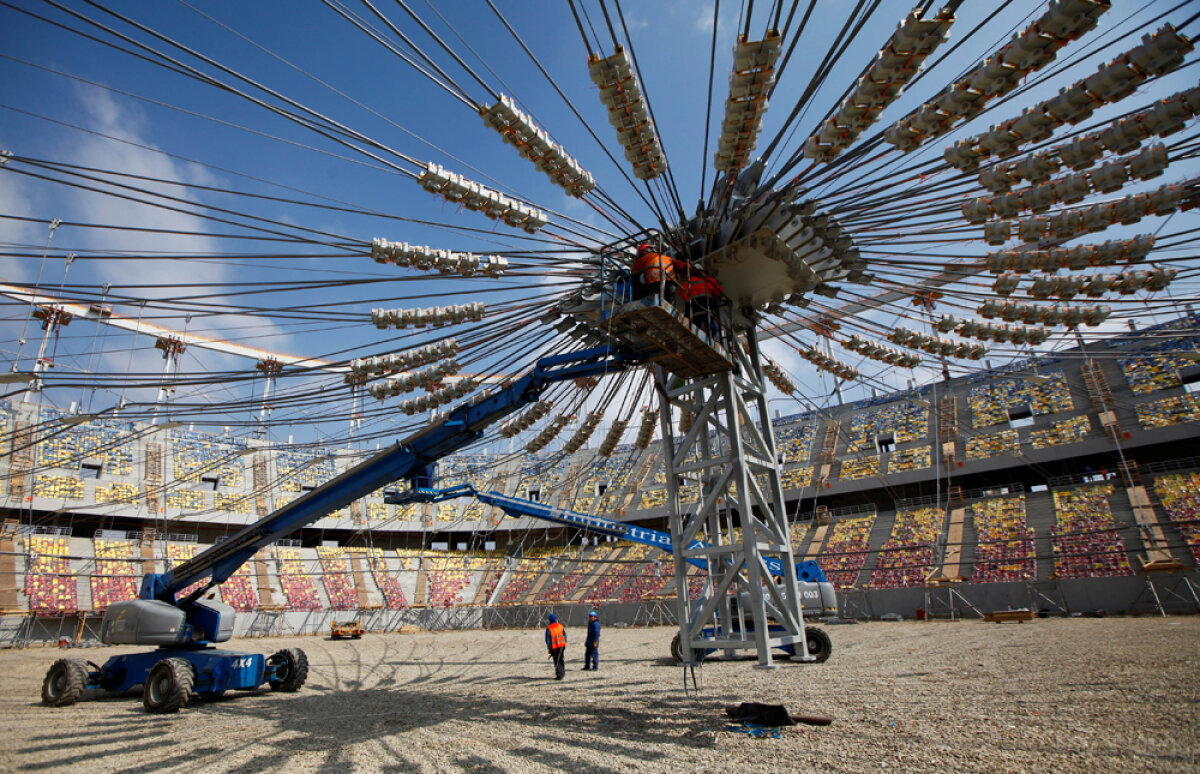 SUPERFOTO Aşa s-a construit bijuteria Naţional Arena! 4 ani, 8.000 de muncitori, 234 de milioane de euro