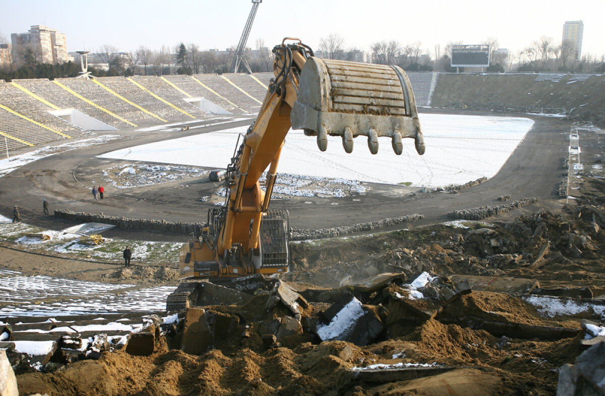 SUPERFOTO Aşa s-a construit bijuteria Naţional Arena! 4 ani, 8.000 de muncitori, 234 de milioane de euro