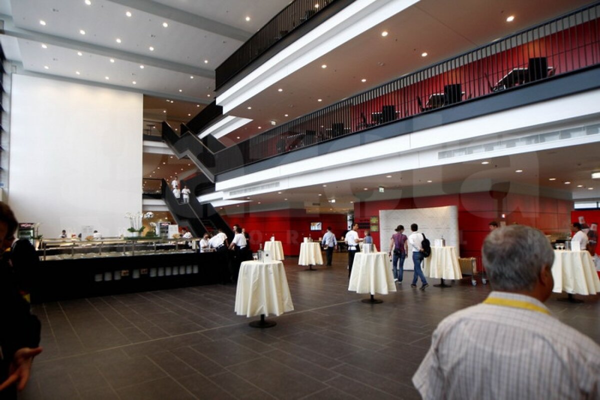 Sărbătoare FĂRĂ GUST » România şi Franţa remizează fără gol pe un gazon ca la Smârdan