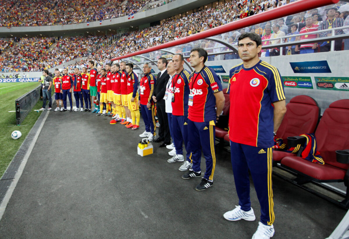 Sărbătoare FĂRĂ GUST » România şi Franţa remizează fără gol pe un gazon ca la Smârdan