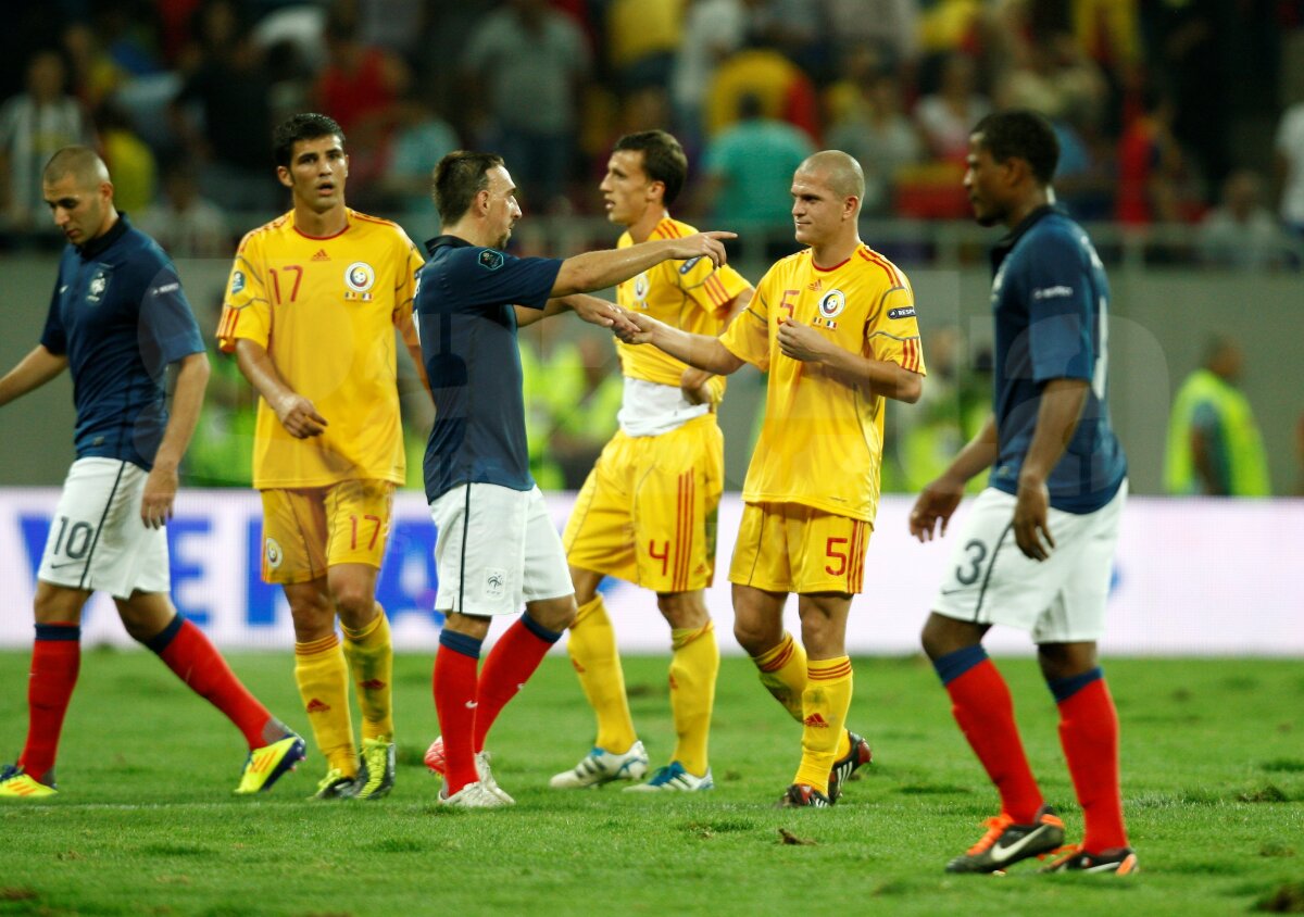 FOTO Cronica scrisă de Cristian Geambaşu la România - Franţa 0-0 » Iarba lipsă de acasă