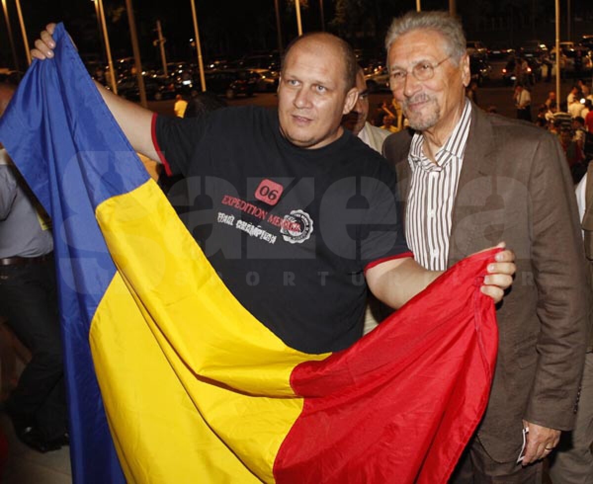 Politicienii români s-au afişat la inaugurarea Naţional Arena » VIP politic!