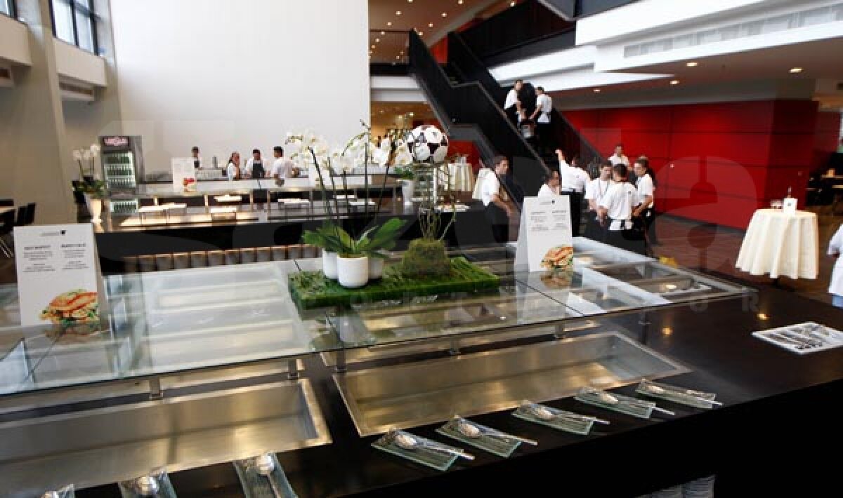 Politicienii români s-au afişat la inaugurarea Naţional Arena » VIP politic!