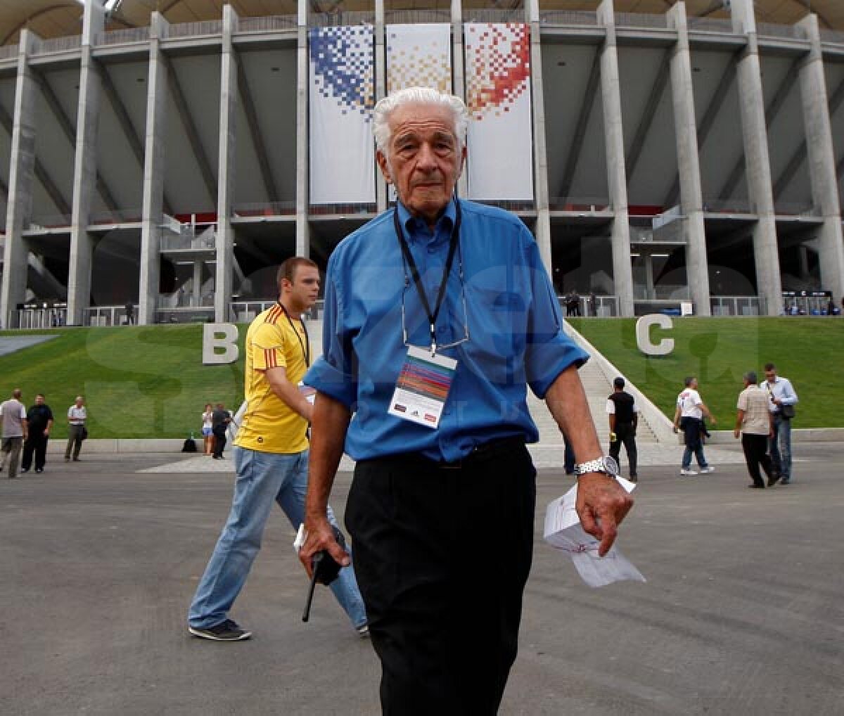 Politicienii români s-au afişat la inaugurarea Naţional Arena » VIP politic!