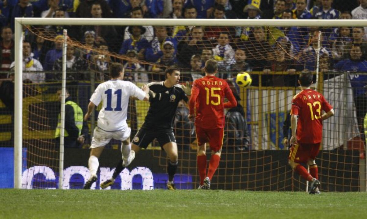 Fluierat de fani şi izolat de coechipieri, Marica se gîndeşte să renunţe!