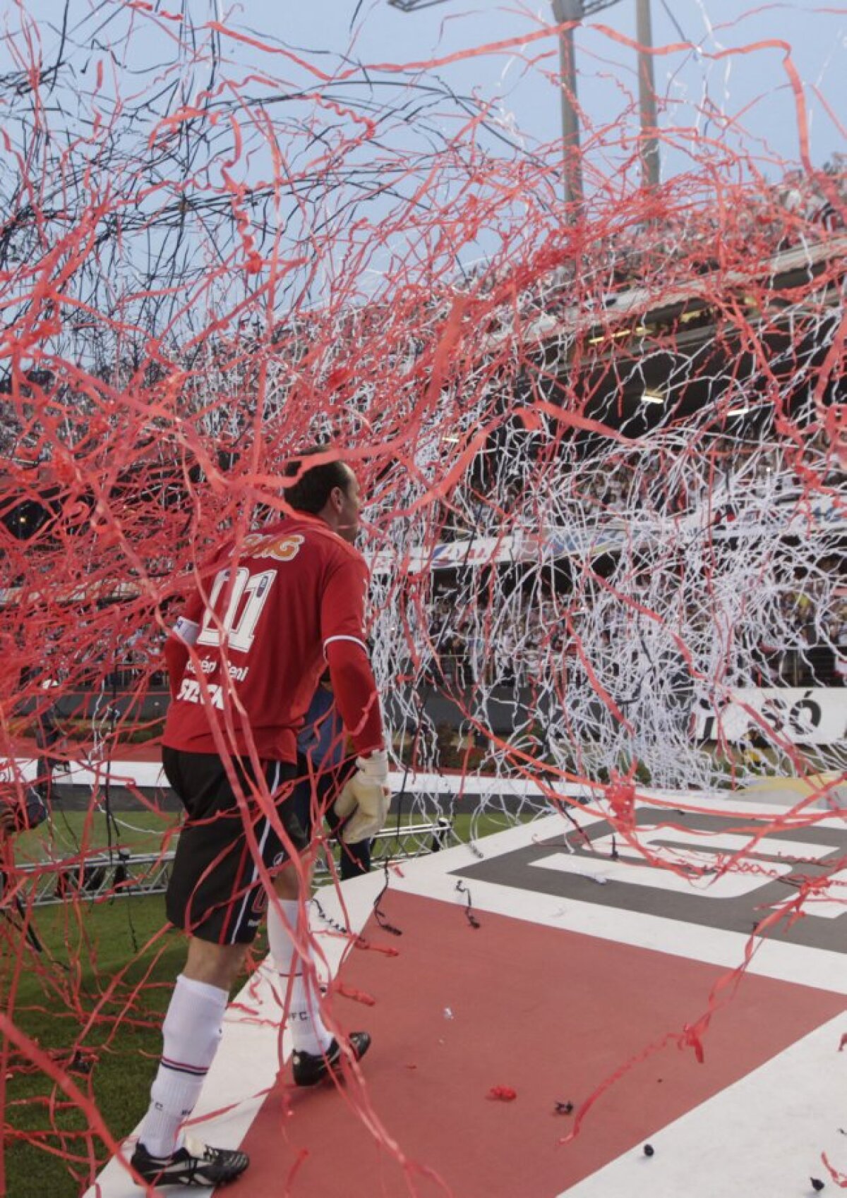 FOTO&VIDEO Rogerio Ceni, celebrat la meciul 1.000 în tricoul lui Sao Paulo