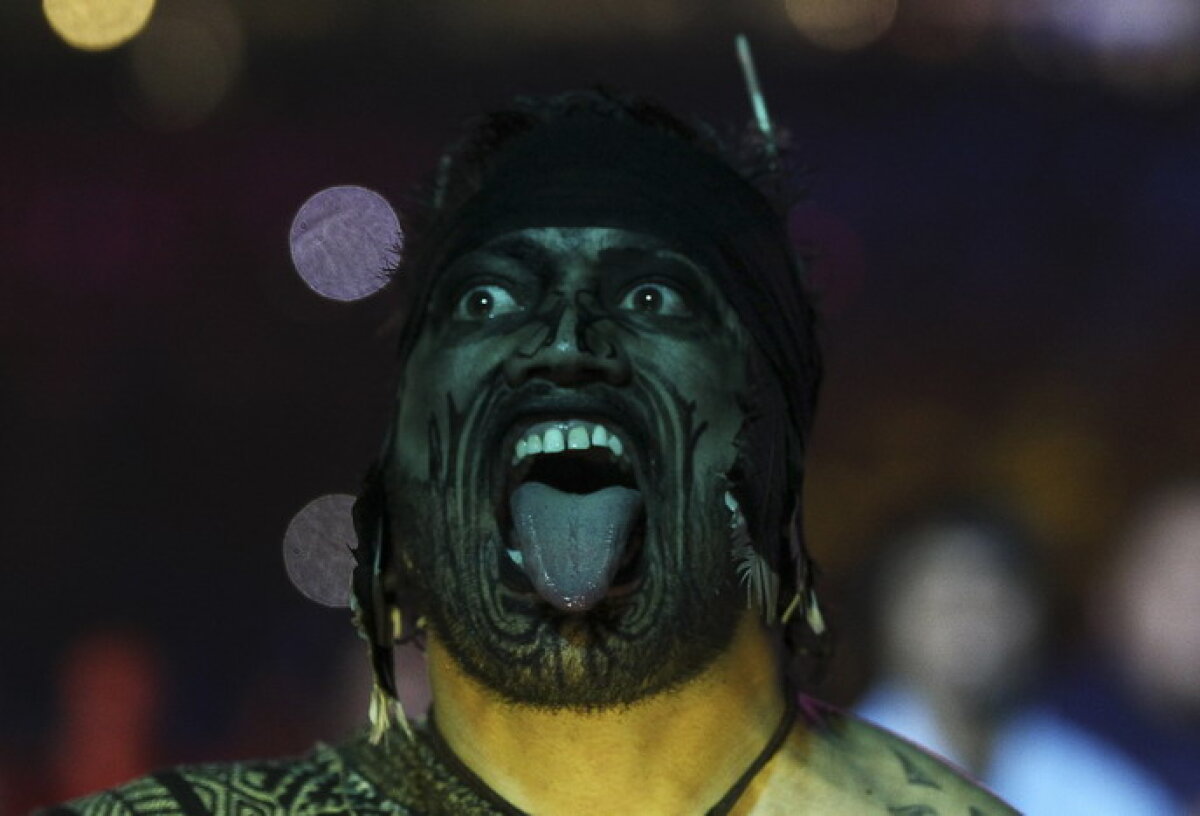 GALERIE FOTO Explozie de culoare şi sunet » Ceremonia de deschidere de la Auckland a fost un spectacol total