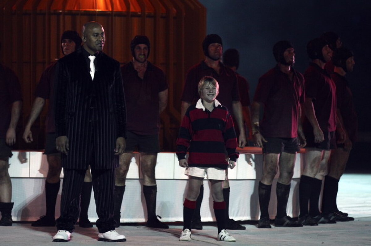 GALERIE FOTO Explozie de culoare şi sunet » Ceremonia de deschidere de la Auckland a fost un spectacol total