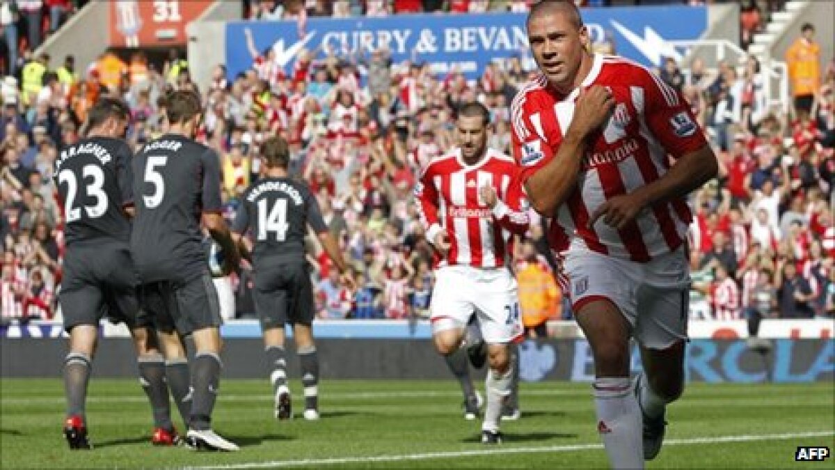 VIDEO » 19 goluri în 7 meciuri în Anglia! Supergol Sturridge, hat-trick Aguero!
