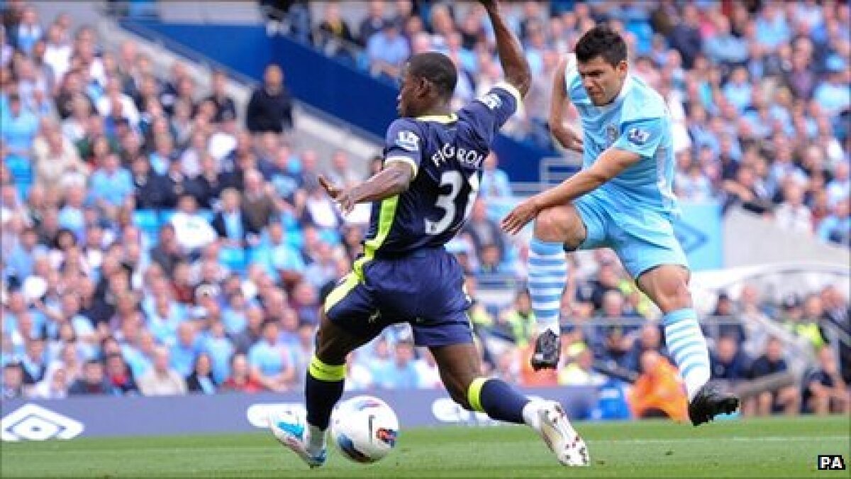 VIDEO » 19 goluri în 7 meciuri în Anglia! Supergol Sturridge, hat-trick Aguero!