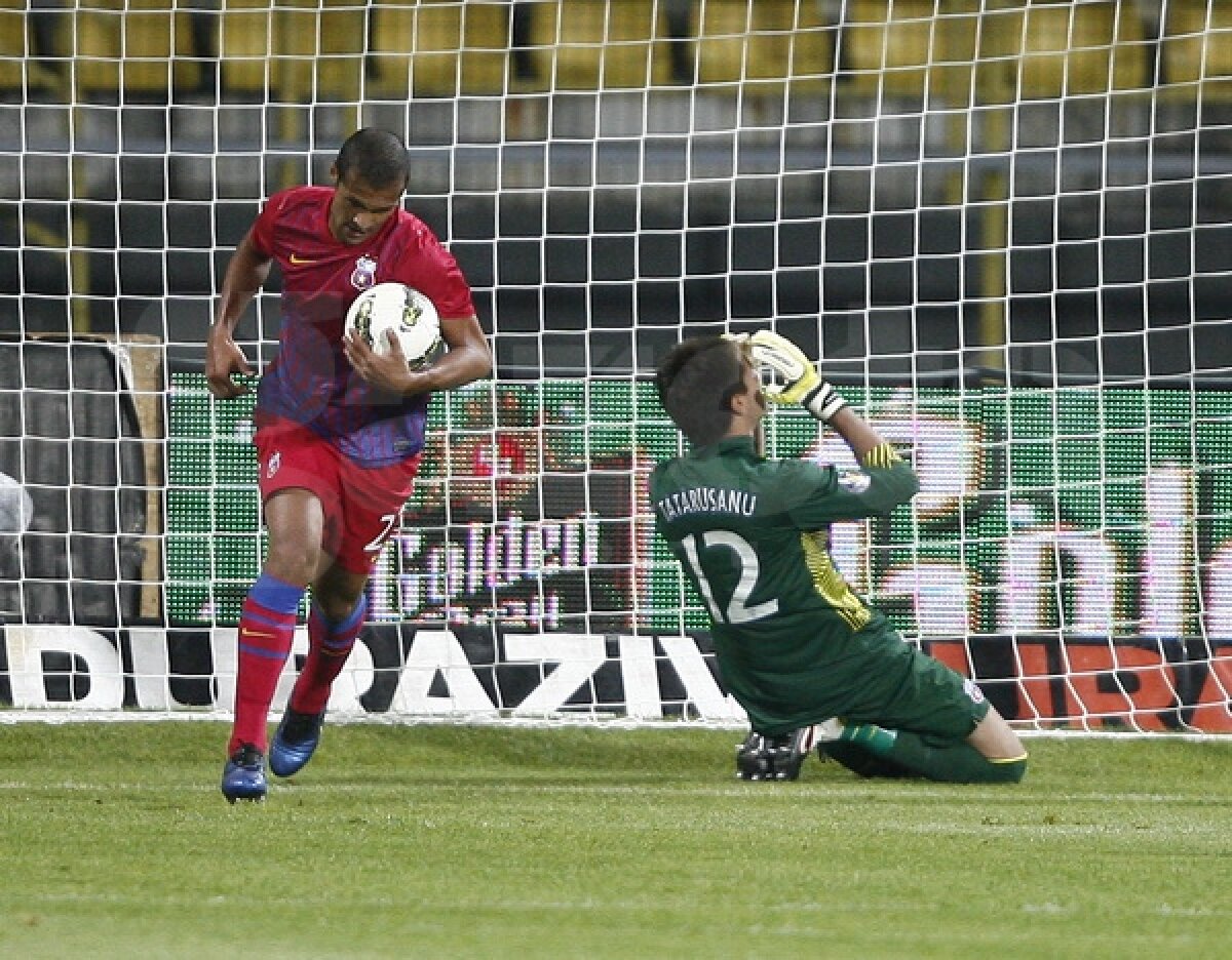 Steaua s-a făcut de rîs la Mediaş » Gaz Metan - Steaua 3-0