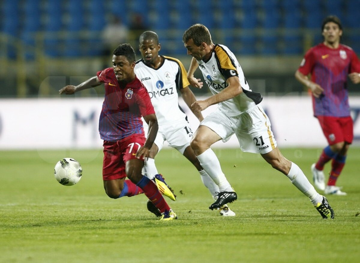 Steaua s-a făcut de rîs la Mediaş » Gaz Metan - Steaua 3-0