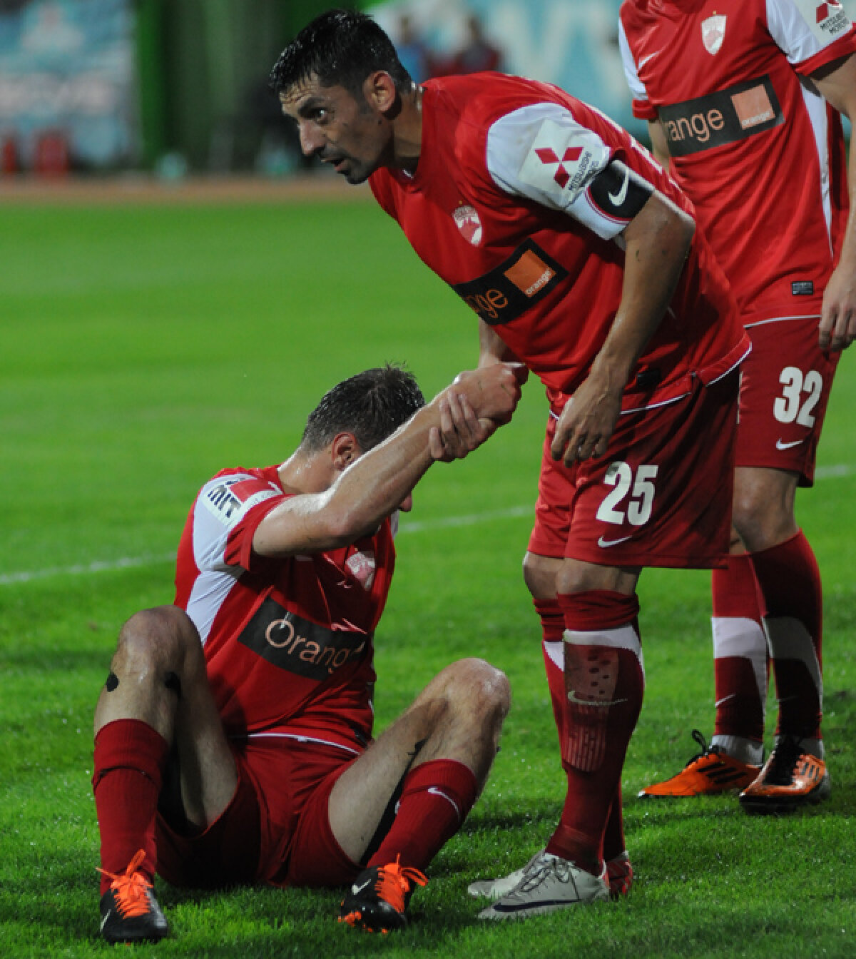 Cristi Borcea îl acuză pe arbitrul Robert Dumitru: "A fost jaf, masacru!"