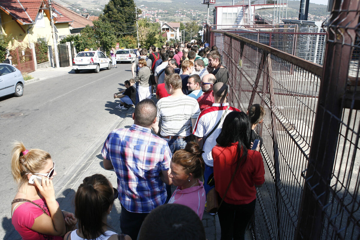 Din nou nebunie la Cluj! Bătaie pe biletele la Steaua - Schalke