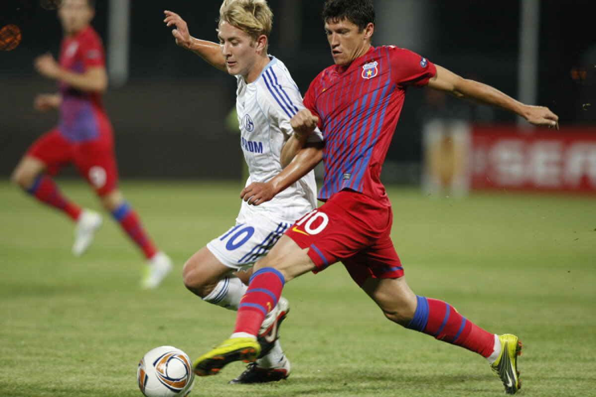 FOTO » Steaua debutează în grupe cu un egal acasă: 0-0 cu Schalke