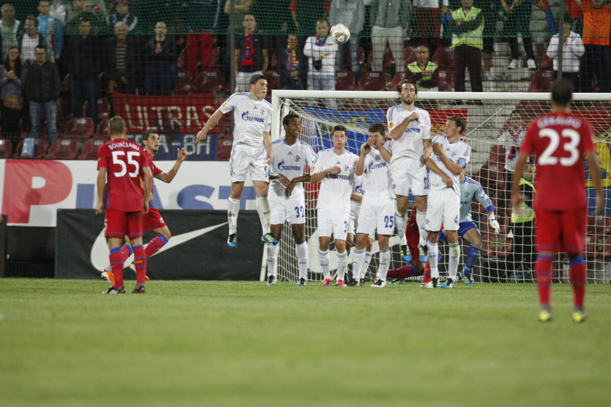 FOTO De ce e Florin Costea disperat să dea gol » Are o singură reuşită în 18 luni!