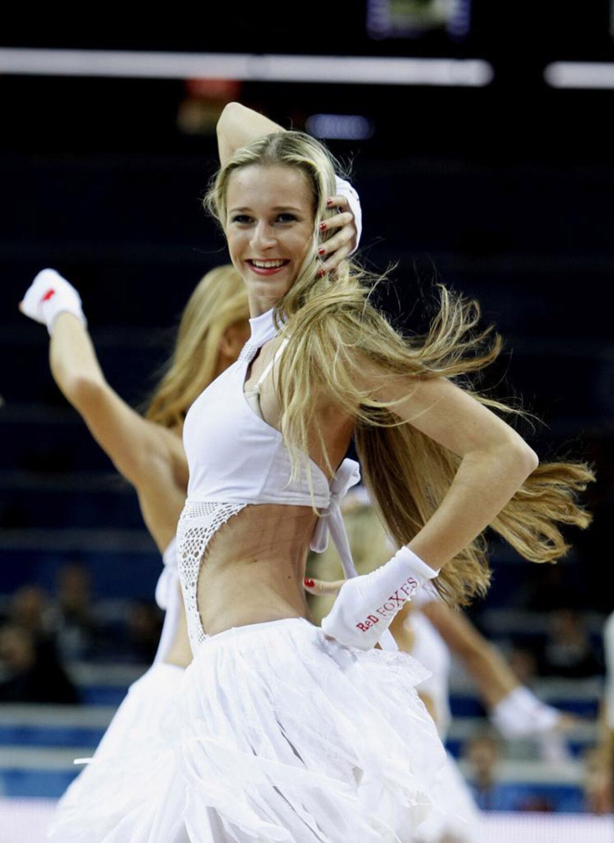 GALERIE FOTO » Ele încălzesc atmosfera la Europeanul de baschet!