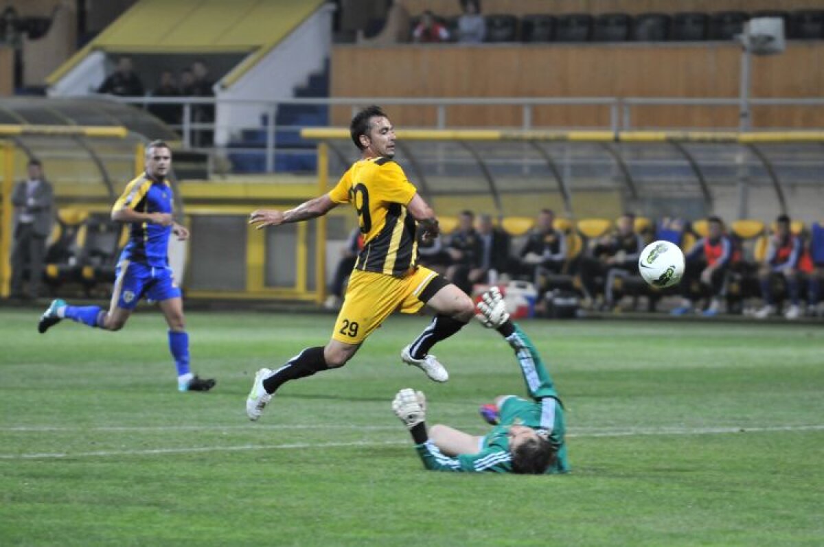 Buga e iar Pele » FC Braşov - Petrolul 1-0