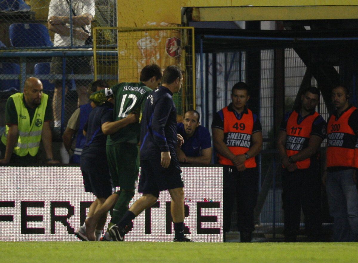 Atacul lui Garadoş la Băcilă i-a produs gorjeaniului fractură de tibie şi peroneu. Tătăruşanu s-a accidentat şi el