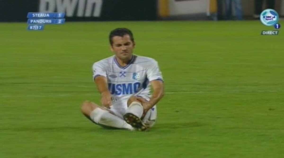 Atacul lui Garadoş la Băcilă i-a produs gorjeaniului fractură de tibie şi peroneu. Tătăruşanu s-a accidentat şi el