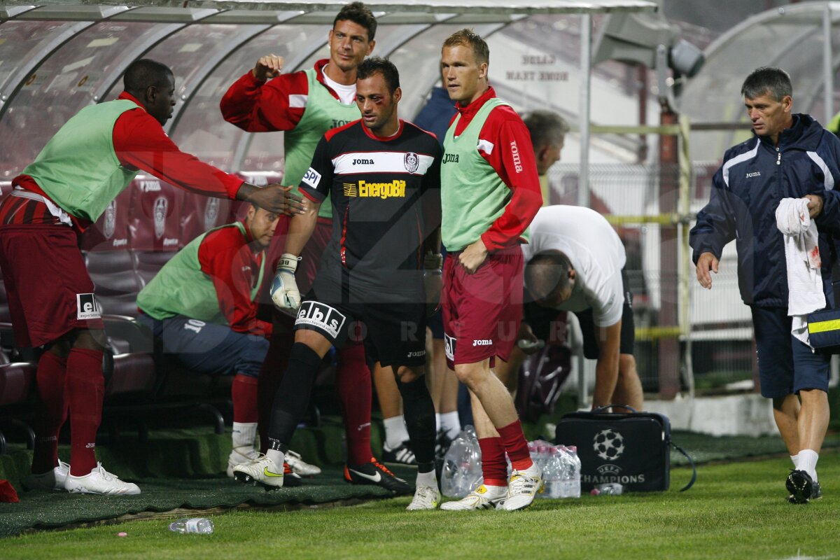 Cadu şi Weldon au tranşat derby-ul provinciei » CFR Cluj - FC Vaslui 2-0