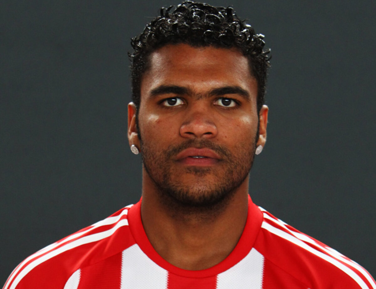 La un pas de tragedie » Un jucător de la Bayern a fost internat după ce i-a luat foc casa!