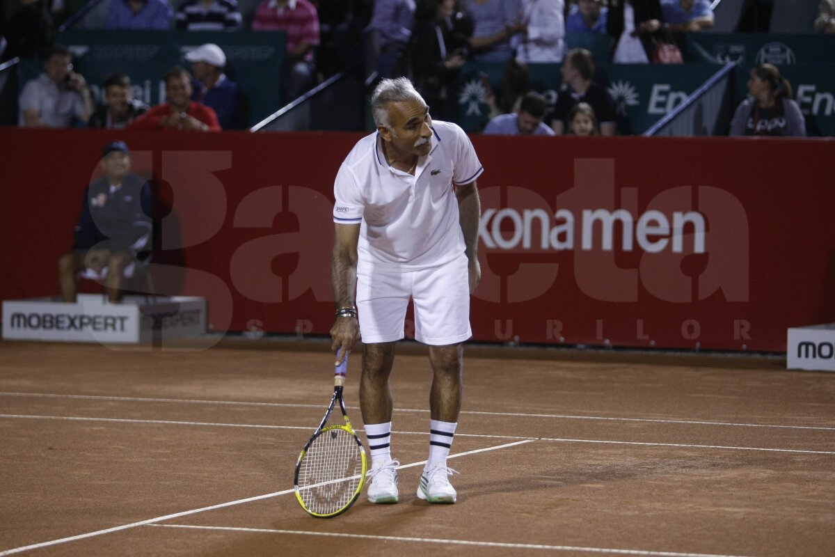 FOTO Tenis cu zîmbetul pe buze la BRD Năstase - Ţiriac Trophy