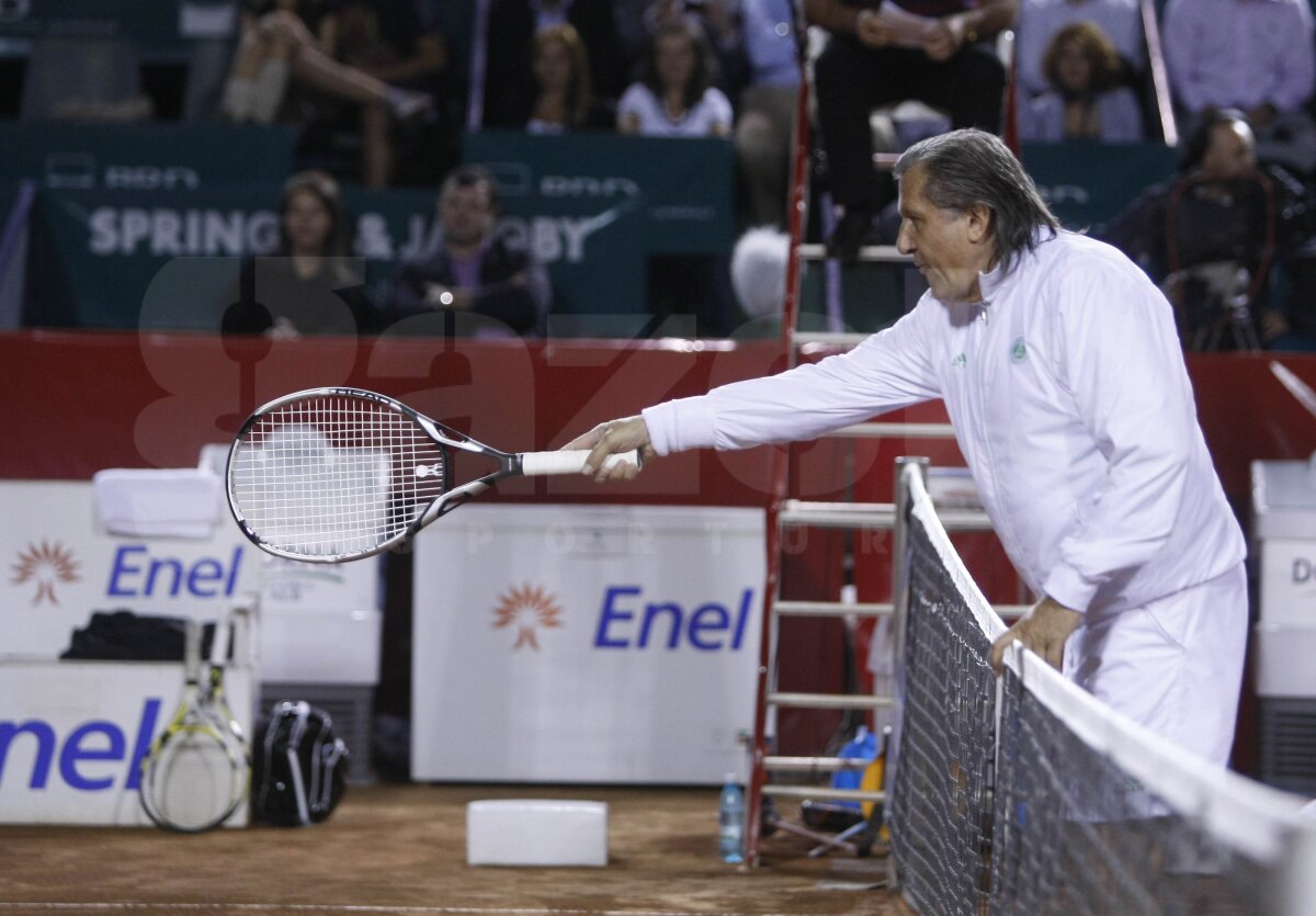 FOTO Tenis cu zîmbetul pe buze la BRD Năstase - Ţiriac Trophy