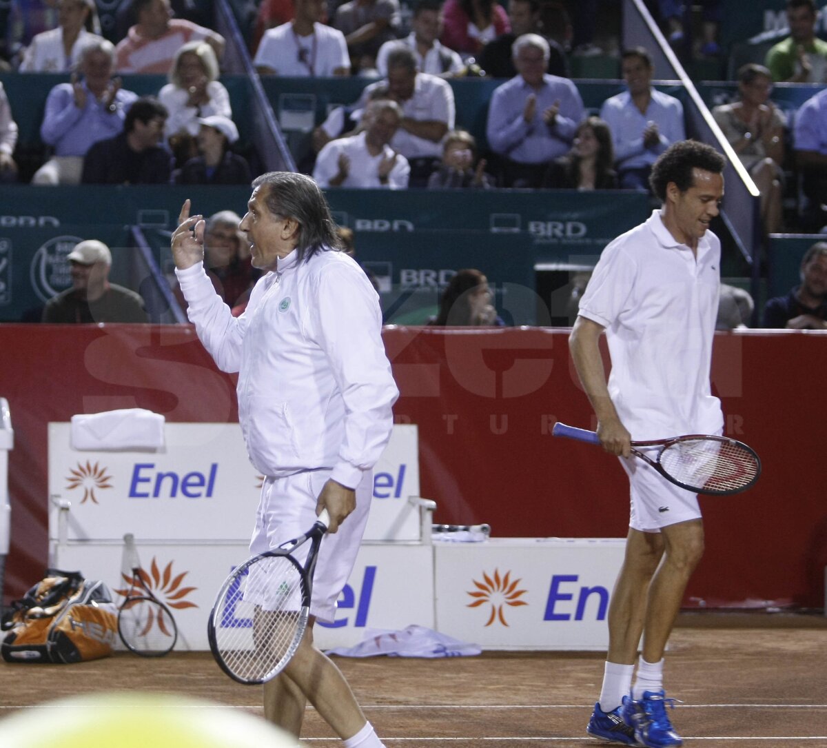 FOTO Tenis cu zîmbetul pe buze la BRD Năstase - Ţiriac Trophy