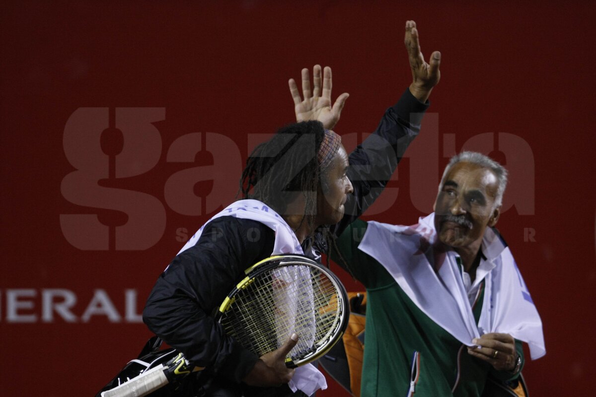 FOTO Tenis cu zîmbetul pe buze la BRD Năstase - Ţiriac Trophy