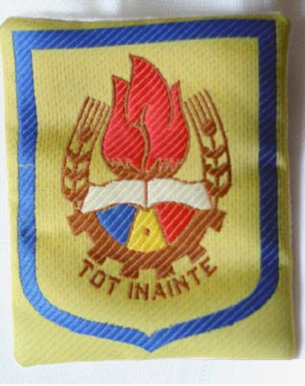 SUPER FOTO Puzzle cu amintiri » Mingea de 35, guma Turbo, cheia de gît ... Continuă tu!