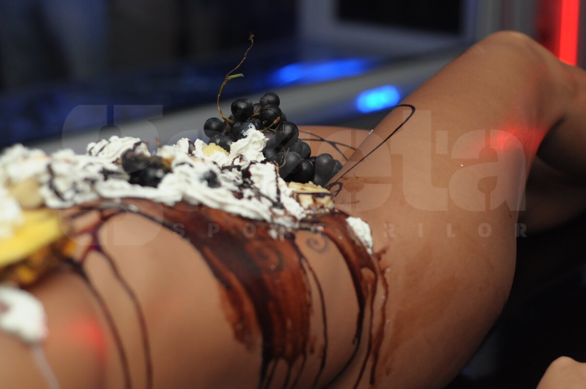 FOTO De ce vor fotbaliştii să iasă în cluburi. Uite cît de bună e Natasha!