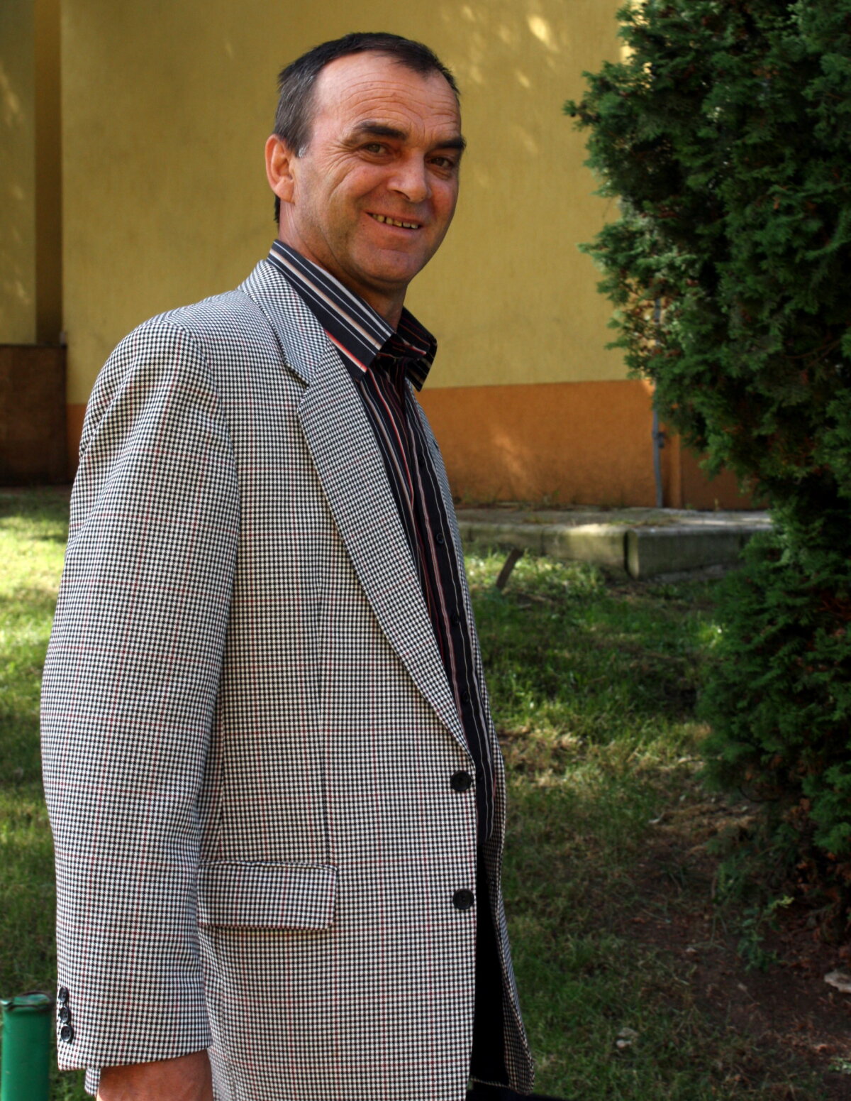 Două destine, aceeaşi suferinţă » Un clujean revenit din 103 zile de paralizie completă către Neşu: "Poţi reuşi!"