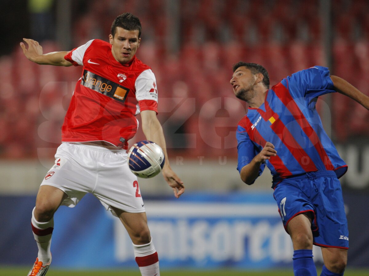 FOTO Dinamo s-a calificat în "optimile" Cupei României, după un 1-0 chinuit cu Luceafărul