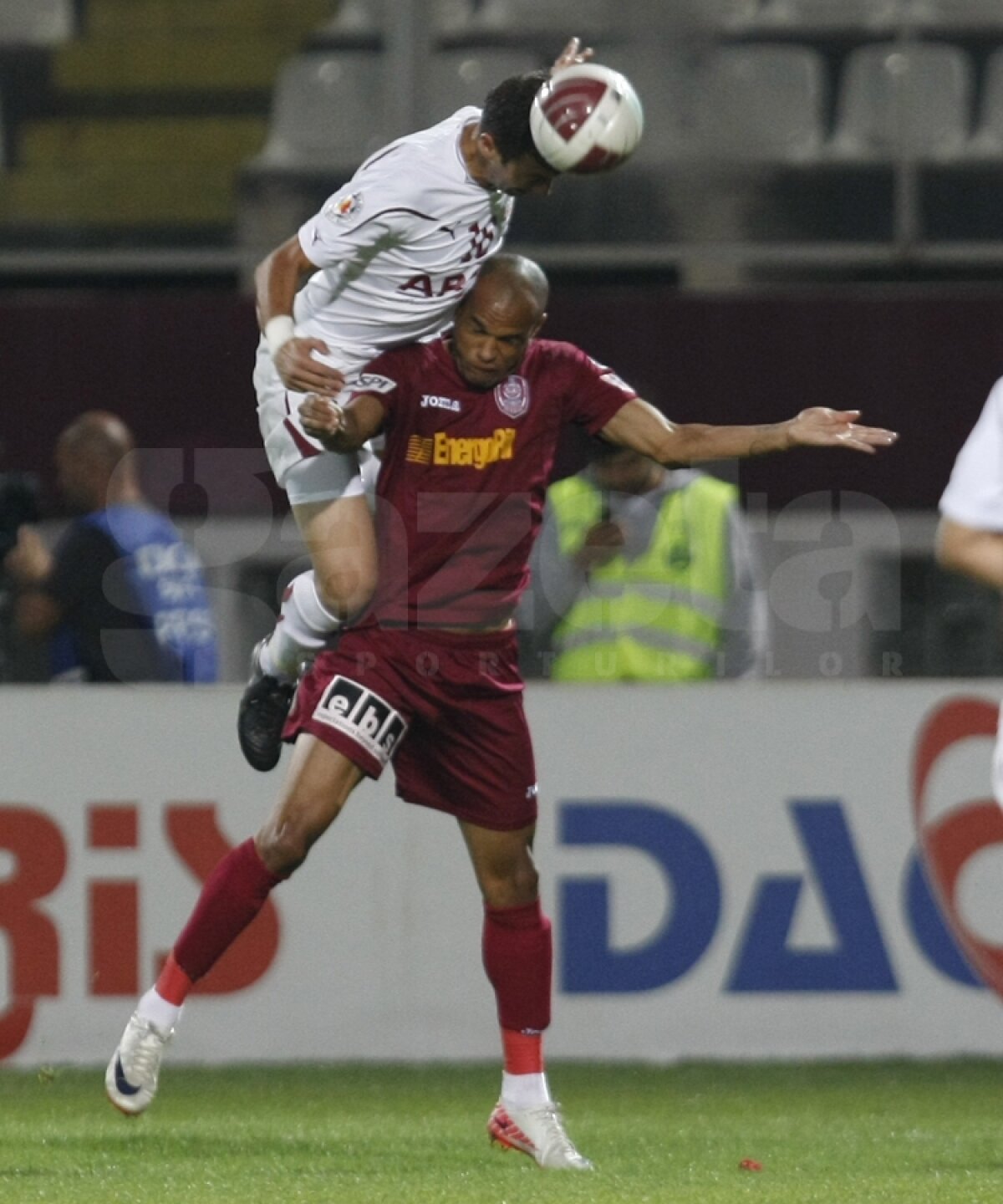 Rapid şi CFR Cluj remizează în derby-ul zilei în Liga 1, scor 1-1