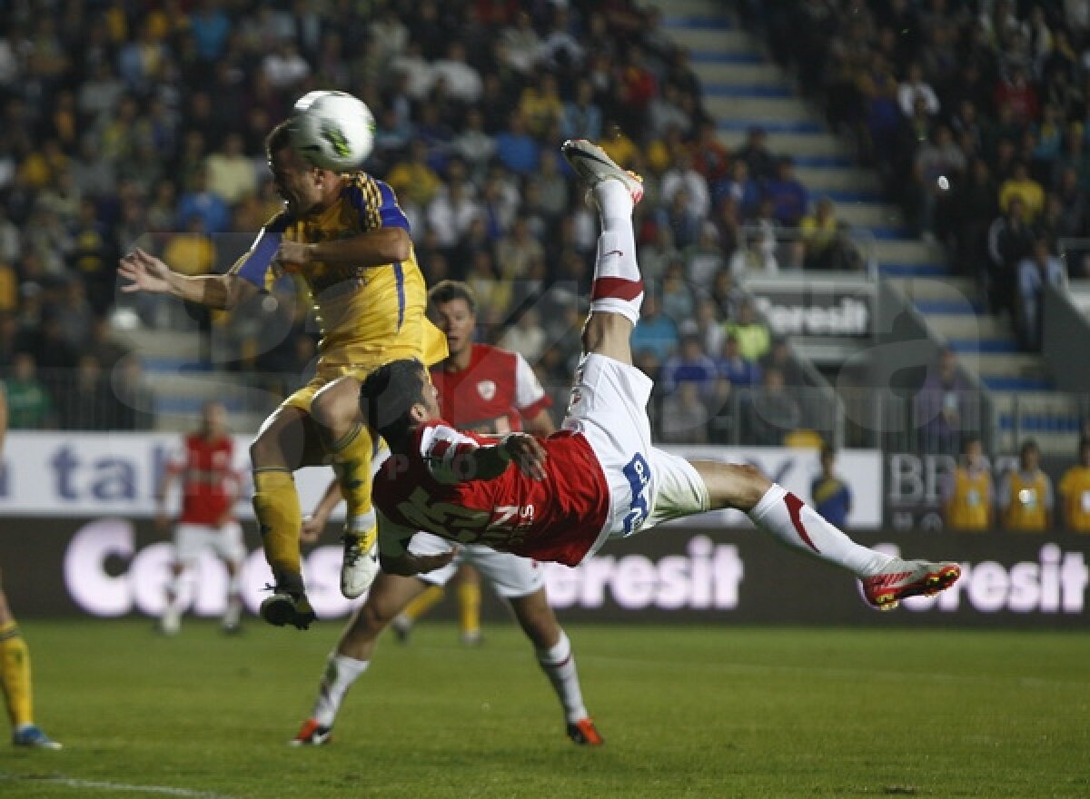 "Cîinii" au făcut spectacol la Ploieşti » Petrolul - Dinamo 1-5