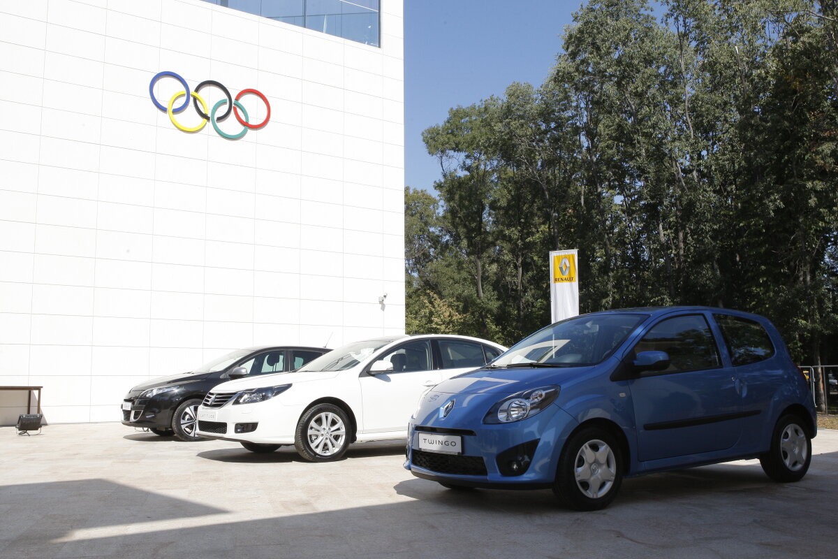 FOTO// Bani primesc, au venit şi maşinile, medalii să aducă!