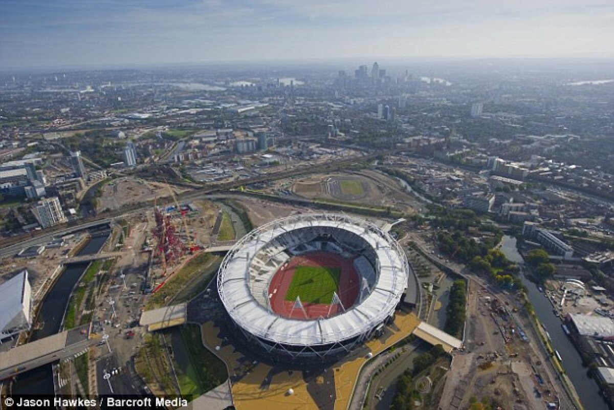 Stadionul Olimpic din Londra este gata! Vezi cele mai noi imagini cu impresionanta arenă!