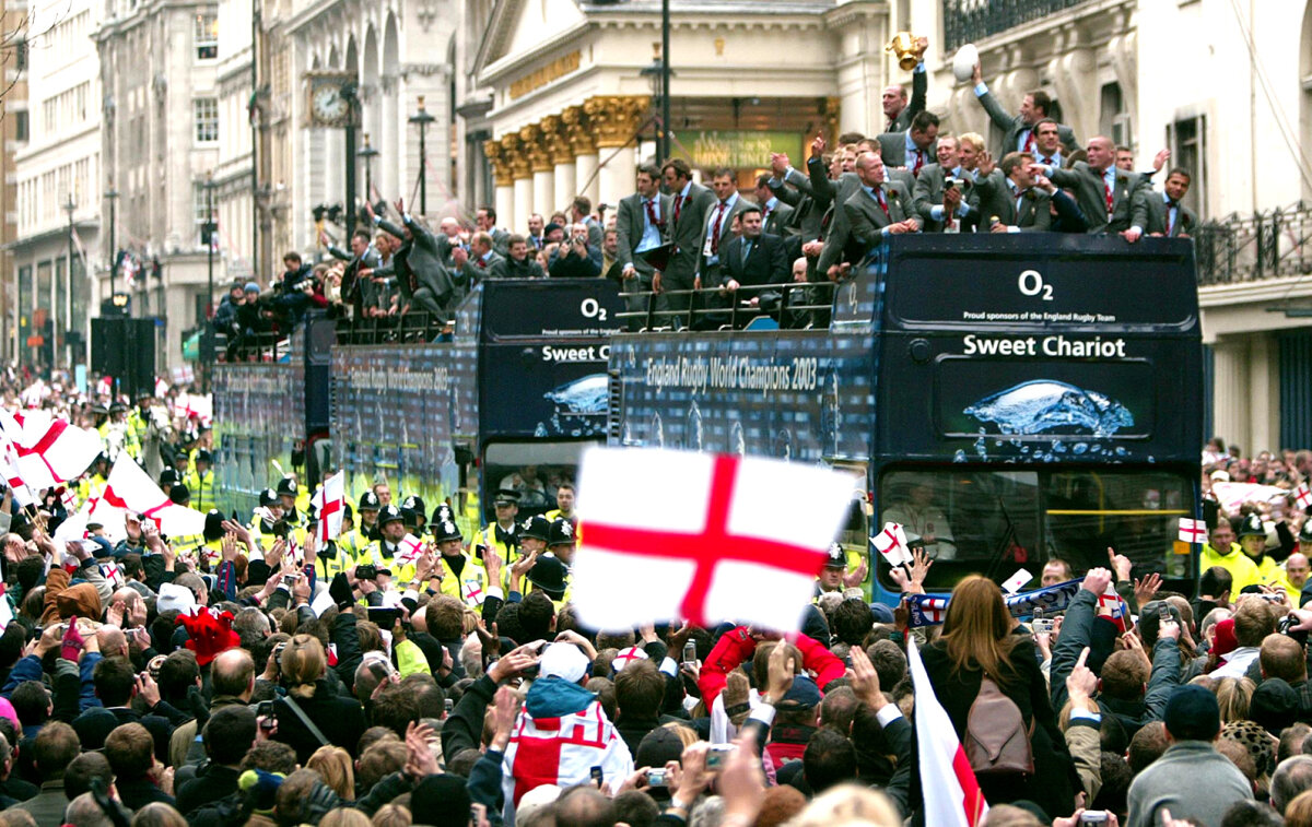Aşezarea jucătorilor în teren » Ce rol are fiecare rugbyst?