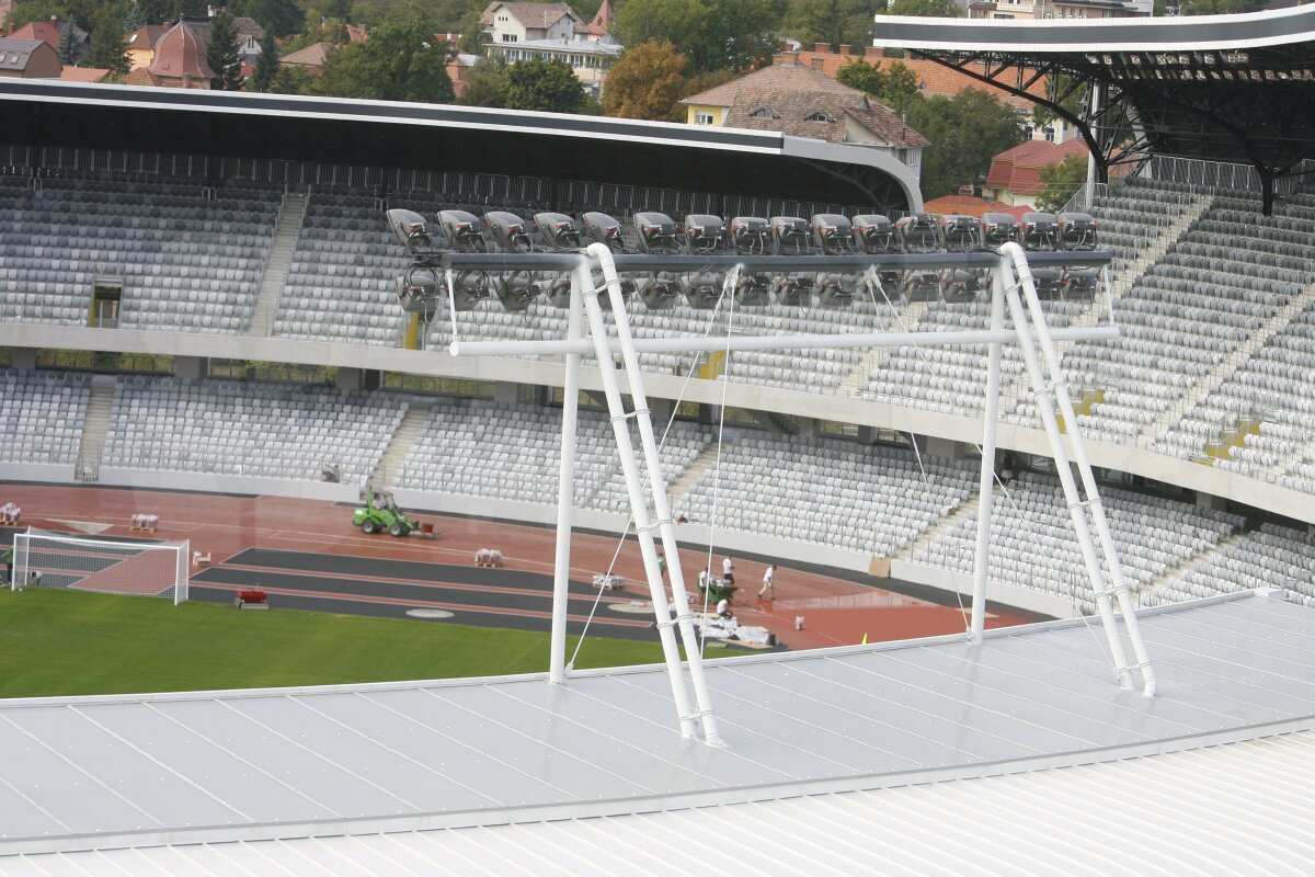FOTO Cluj Arena îşi aşteaptă oaspeţii. Vezi cum decurg ultimele pregătiri!