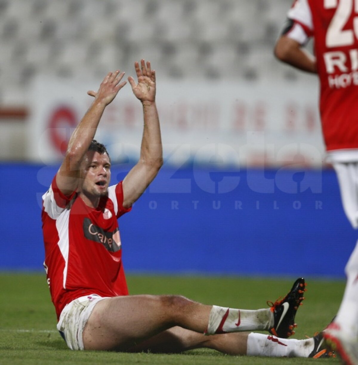 Dănciulescu şi Bakaj au adus o nouă victorie pentru "cîini", 2-0 cu Chiajna » La 11 puncte de Steaua