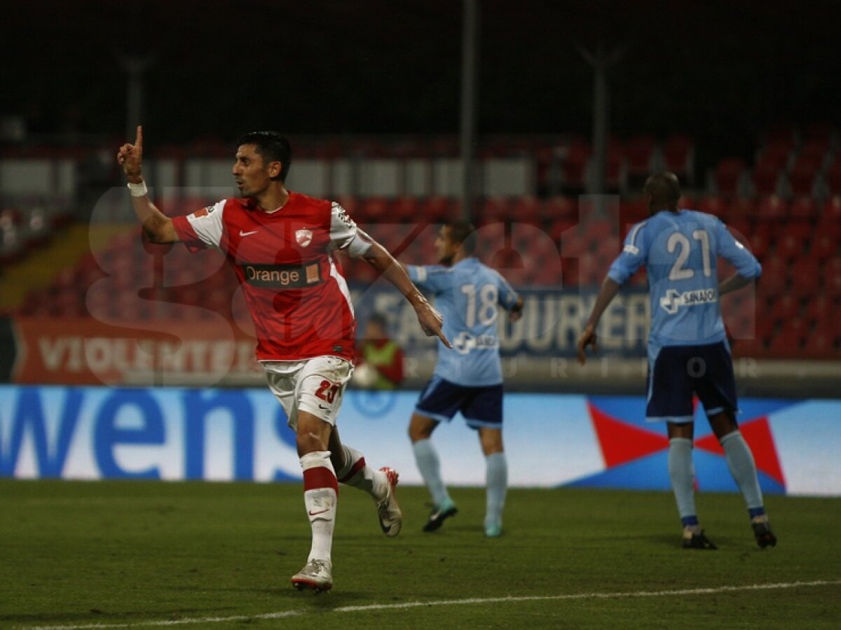 Dănciulescu şi Bakaj au adus o nouă victorie pentru "cîini", 2-0 cu Chiajna » La 11 puncte de Steaua