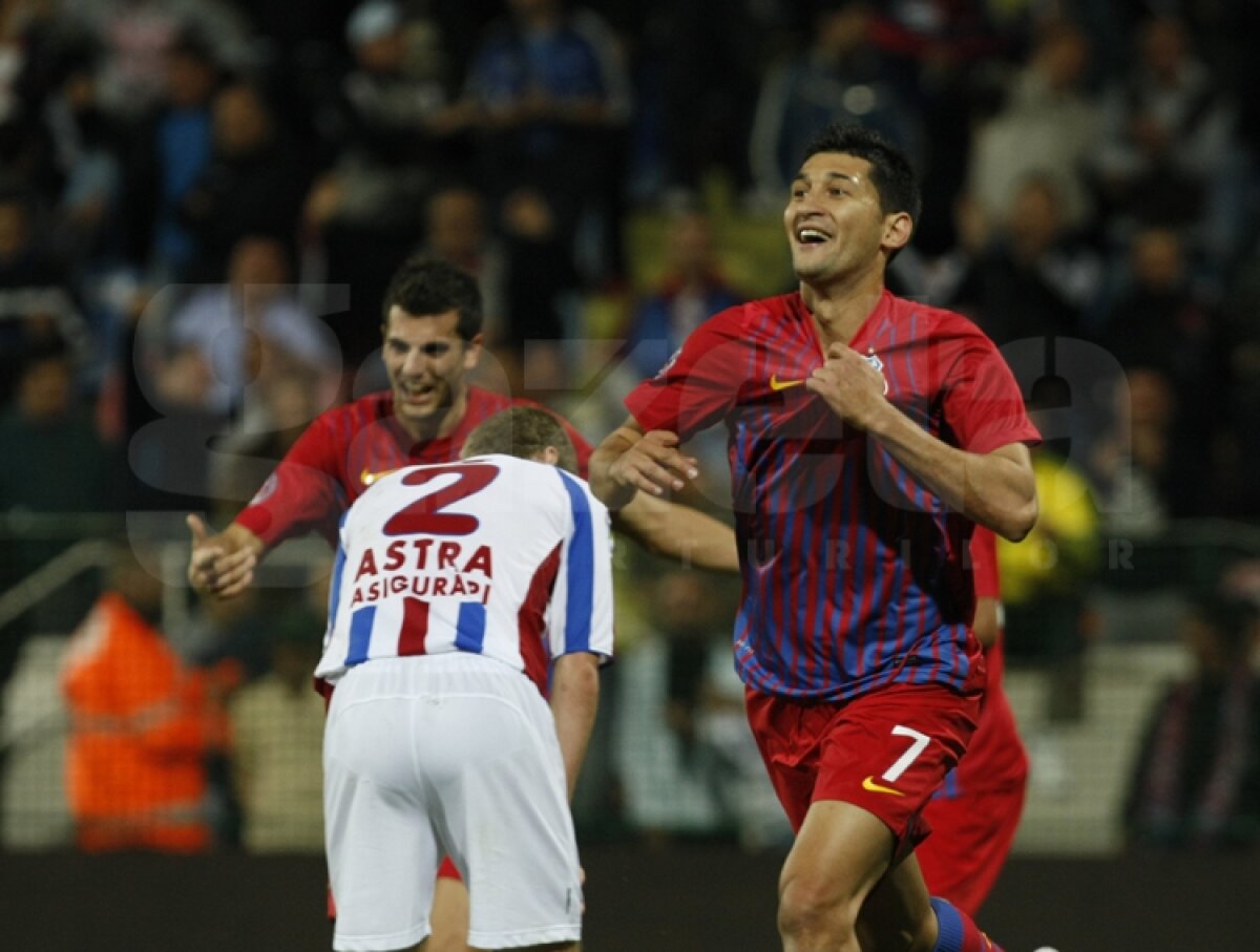 VIDEO & FOTO » Steaua salvată din nou de un Costea. După Mihai, a venit rîndul lui Florin