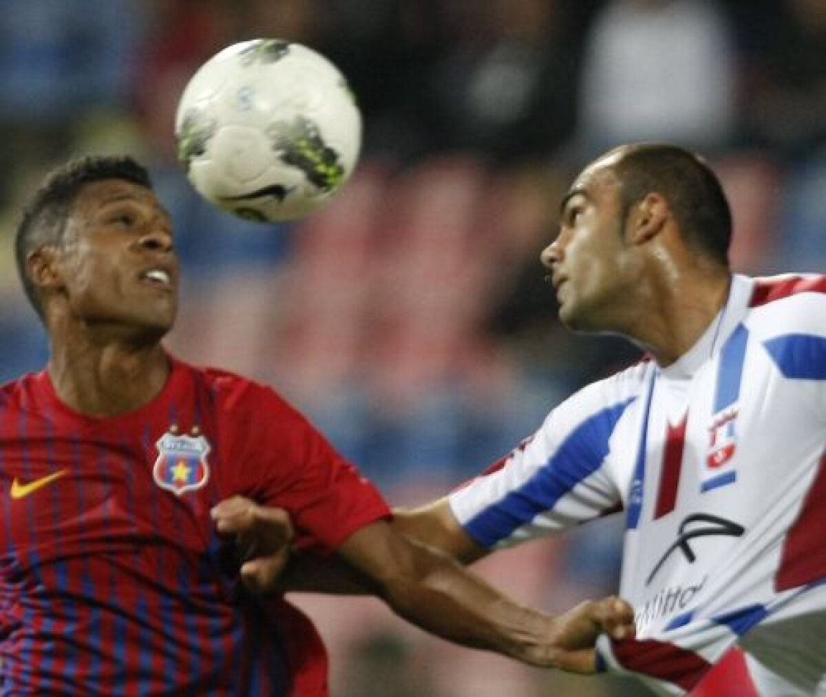 FOTO Feţele unui meci CRÎNCEN, decis abia în prelungiri, Steaua-Oţelul 2-1