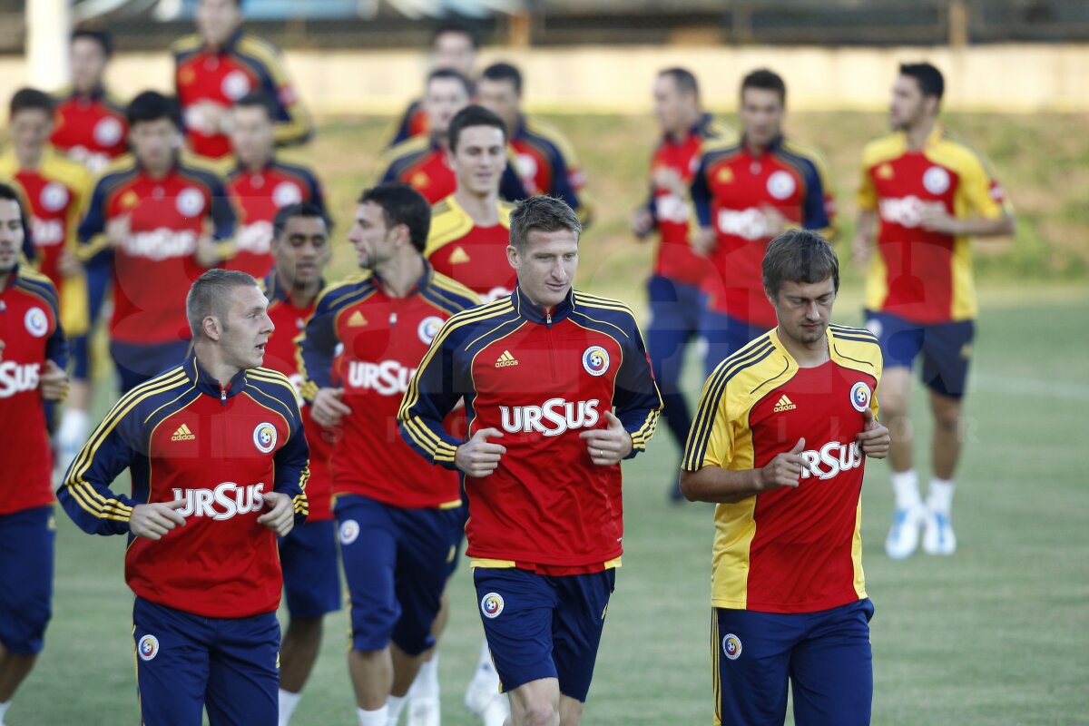 FOTO / Adrian Mutu a părăsit antrenamentul naţionalei după 30 de minute!