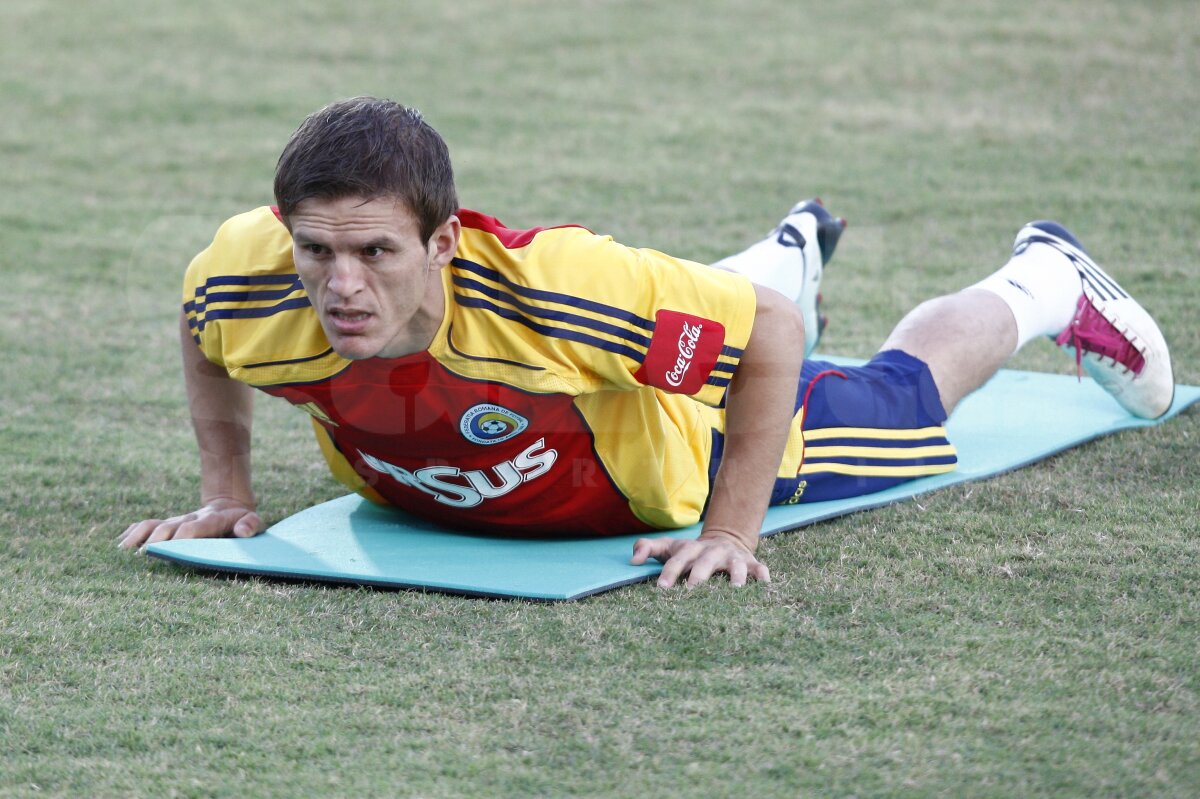 FOTO / Adrian Mutu a părăsit antrenamentul naţionalei după 30 de minute!