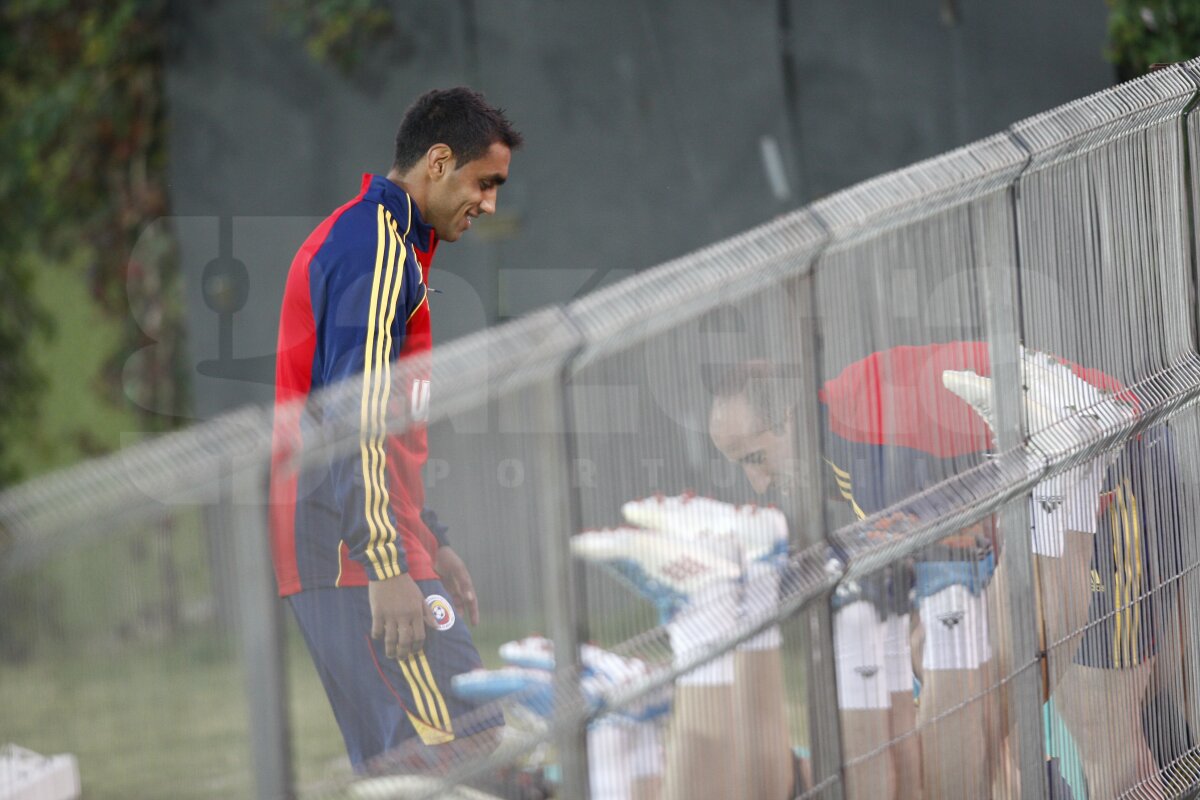 FOTO / Adrian Mutu a părăsit antrenamentul naţionalei după 30 de minute!